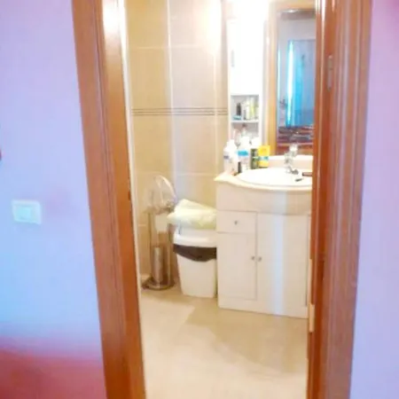 Spacious In 165 M² With Shared Pool Apartament